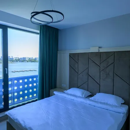 Διαμέρισμα Luxury Lake On 1