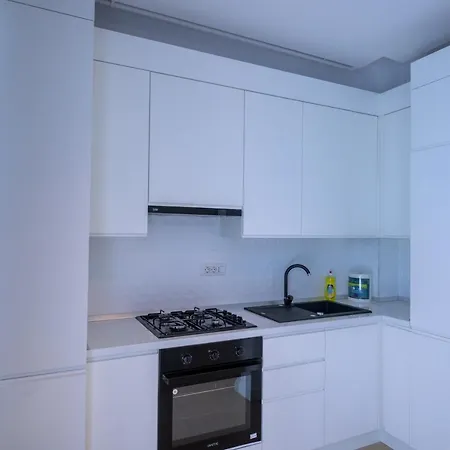 Luxury Lake On 1 Daire *